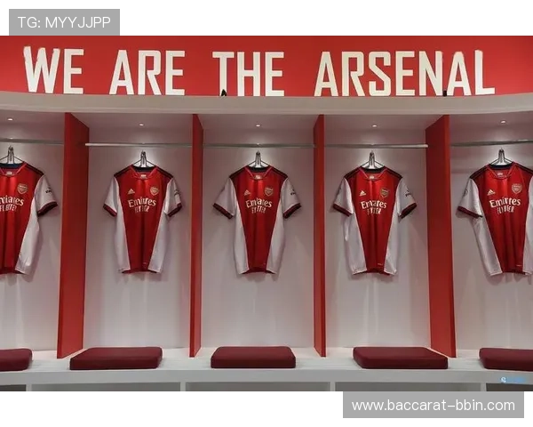 廷伯开箱阿森纳25到26赛季主场战袍惊叹太干净惊喜诚意满满 廷伯开箱阿森纳25到26赛季主场战袍惊叹太干净惊喜诚意满满